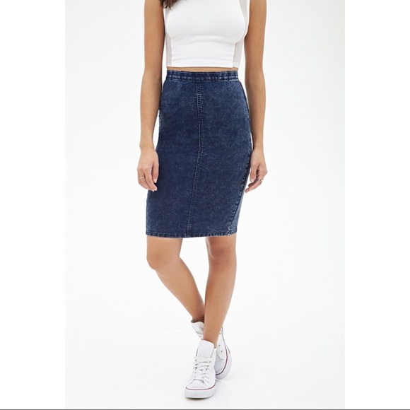 XXI FOREVER | Denim Pencil Skirt - Picture 2 of 7